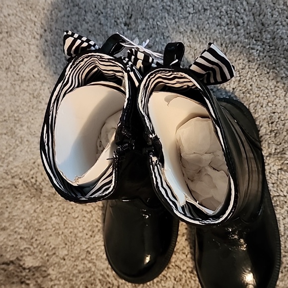 Nwt! Black boots with zippers size 10 - Picture 6 of 7